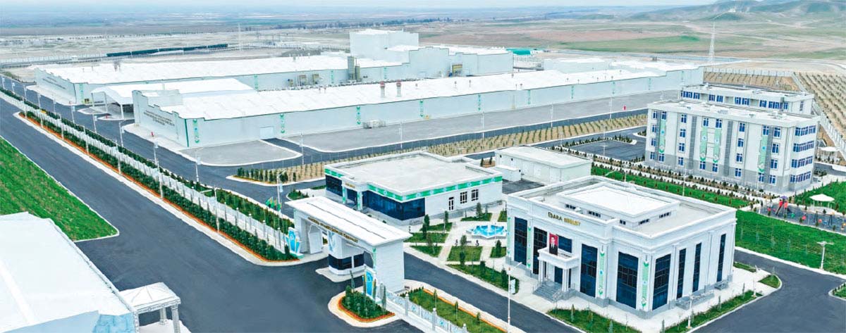 Mikele Pulpito: Türkmenistandaky ýaly ýokary tehnologiýaly keramiki önümler kärhanasy hatda Italiýada-da ýok